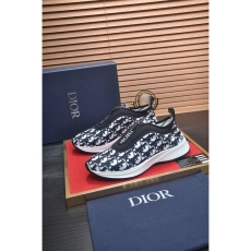 Christian Dior Low Shoes